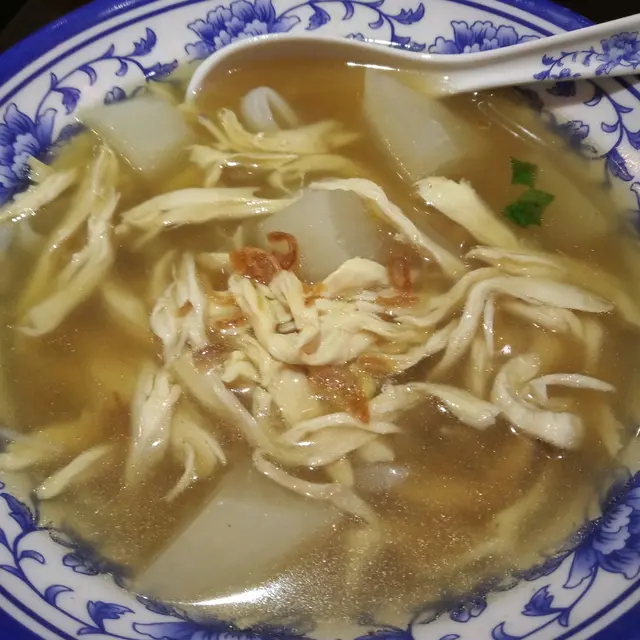 越式正宗手撕雞湯河