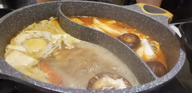 馬來沙嗲風味 番茄薯仔豚骨濃湯