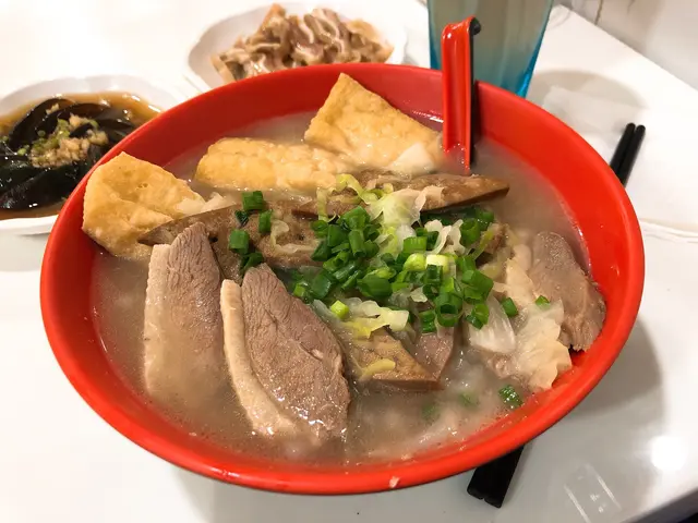 鴨肉、豬潤及豆卜