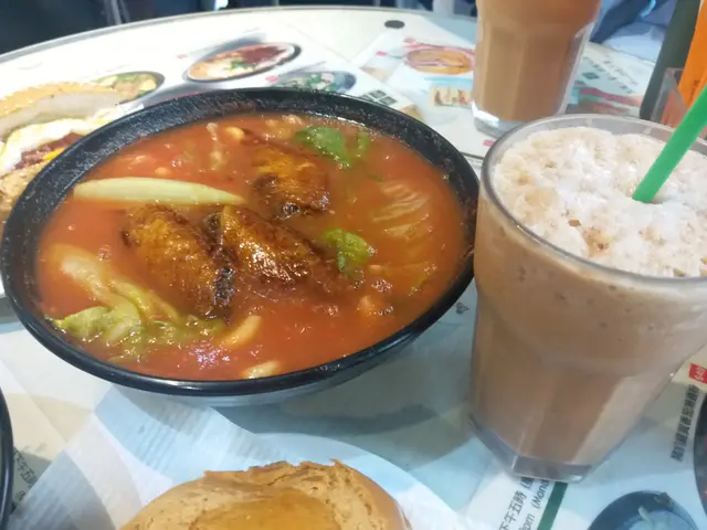 秘製雞翼蕃茄湯底通粉