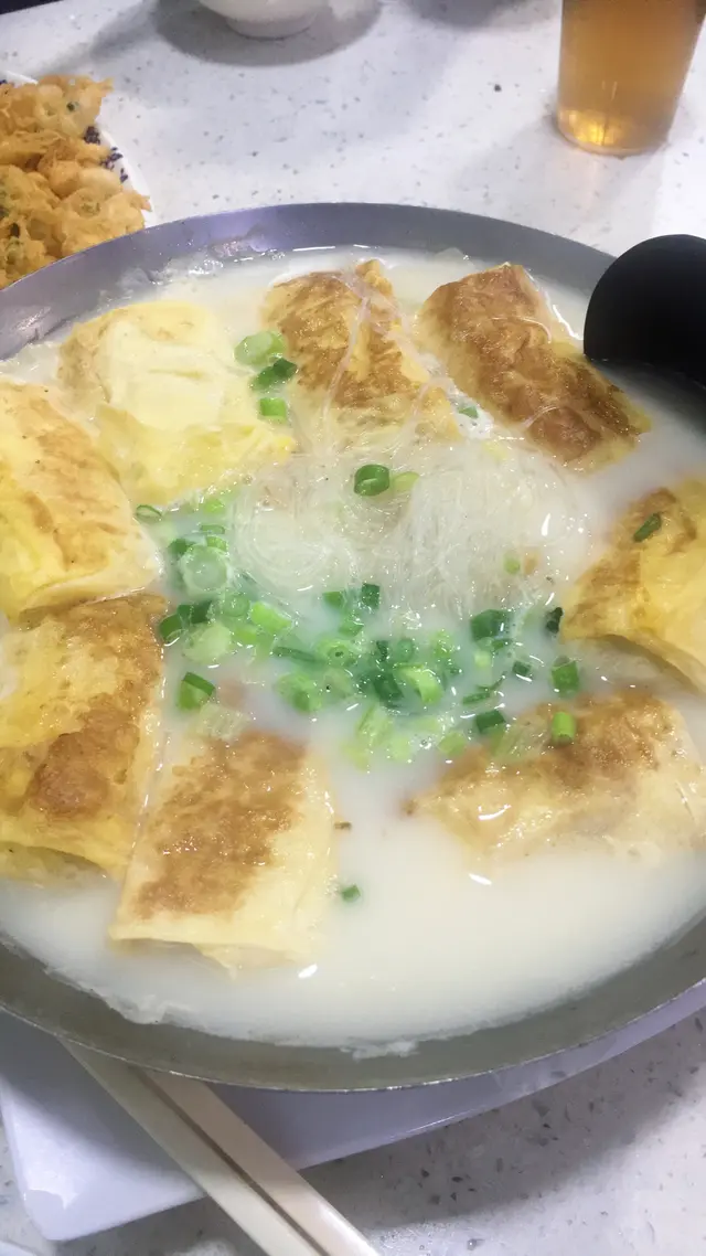 客家蛋卷煲
