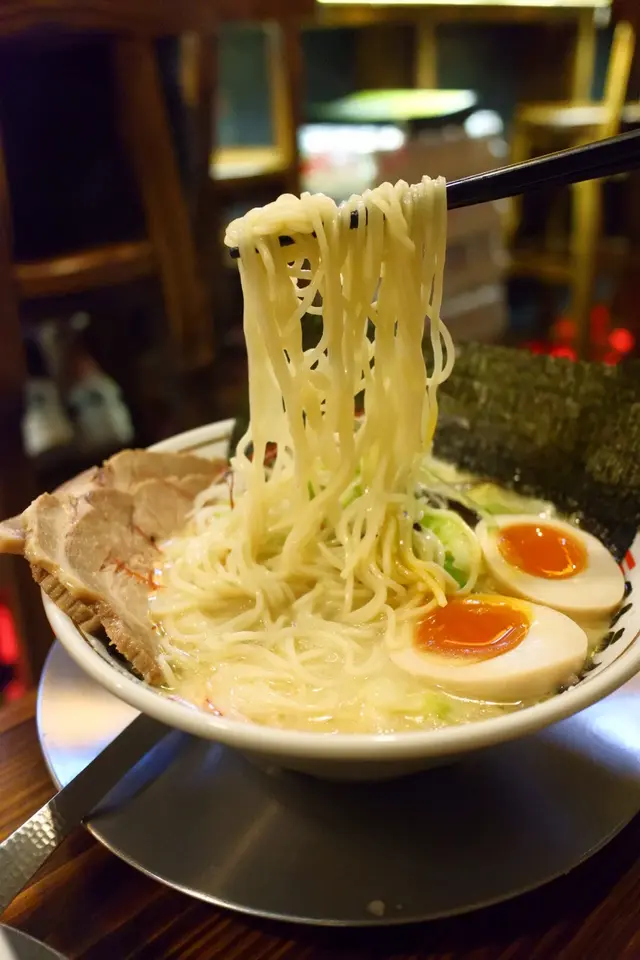 白湯野菜醬油拉麵