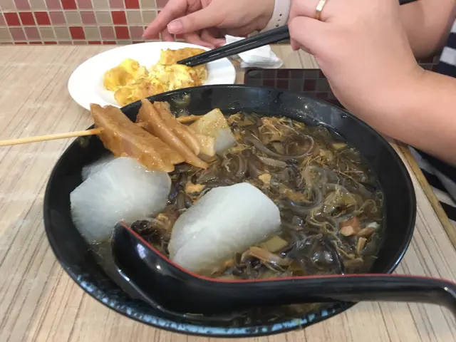 雞絲碗仔翅湯