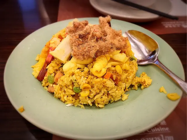 菠蘿海鮮炒飯