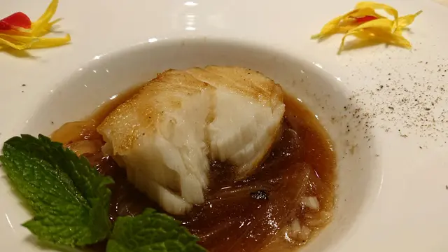 汁煮白鱈魚