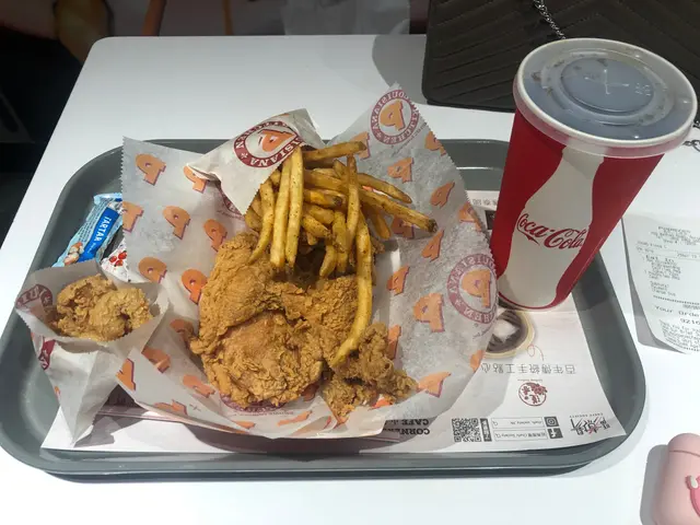 2 pcs chicken set+popcorn shrimp 