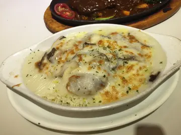 焗雜菌白汁魚柳