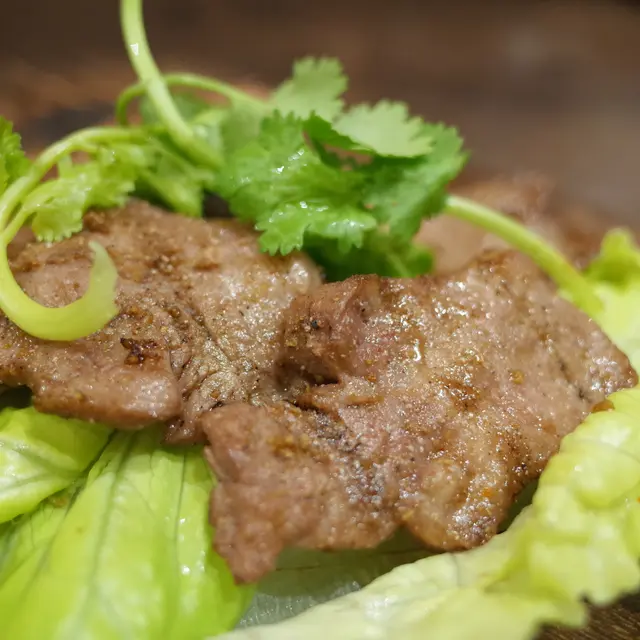 火焰山岩鹽燒牛舌