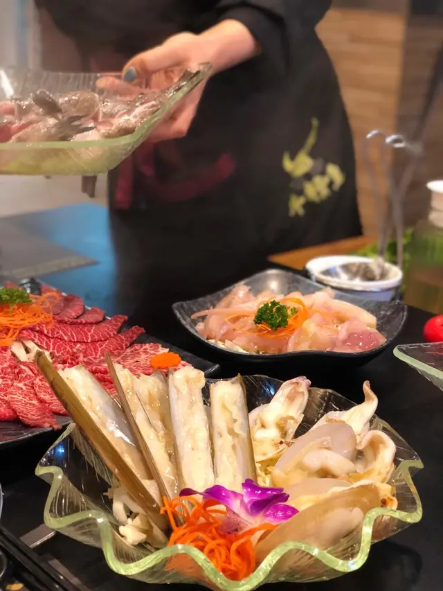 聖子、蚌