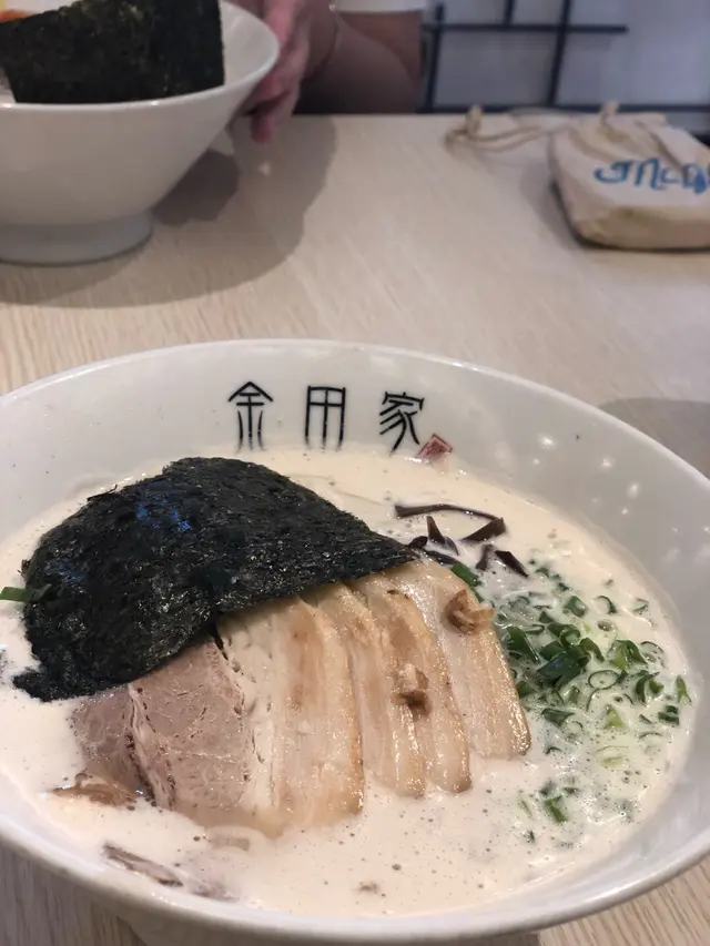 濃豚骨拉麵