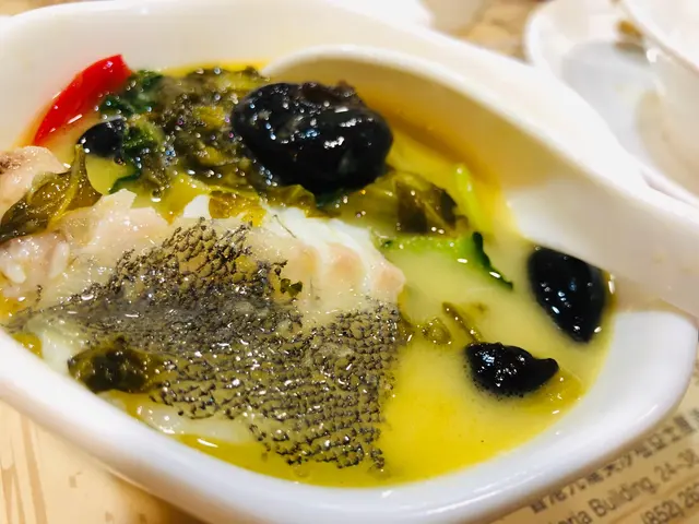 潮式酸菜水煮魚