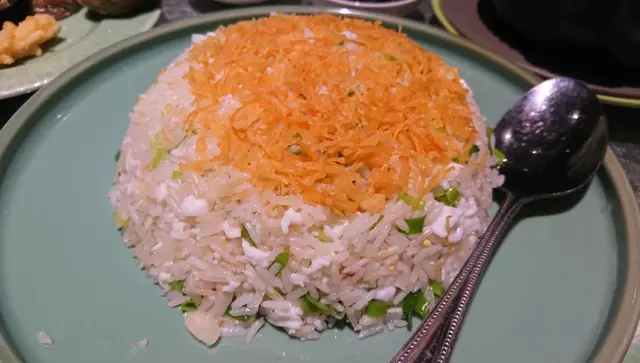 瑤柱蛋白炒飯