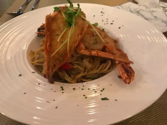 兩大隻虎蝦肉質爽，櫻花蝦意粉好濃蝦汁味，味道鮮香👍🏻👍🏻