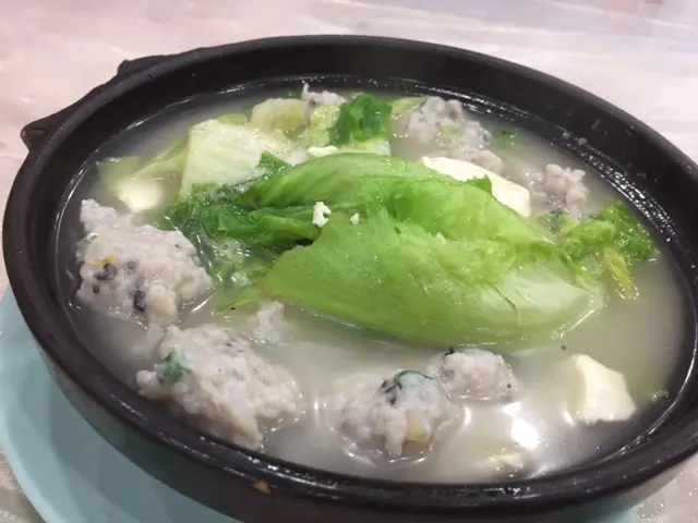 魚球豆腐煲