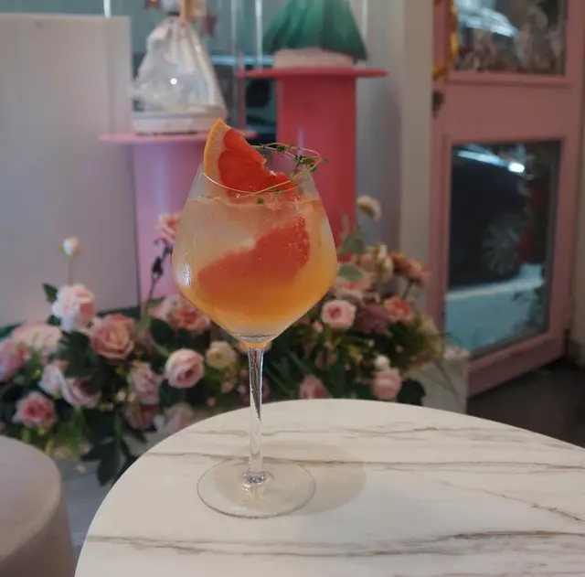 Grapefruit and Lime Soda