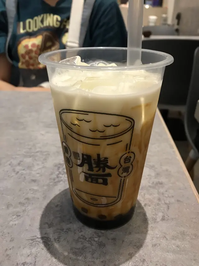 鴉片黑糖波波鮮奶