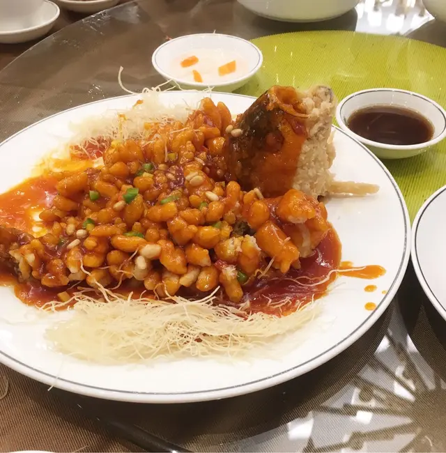 松鼠王魚