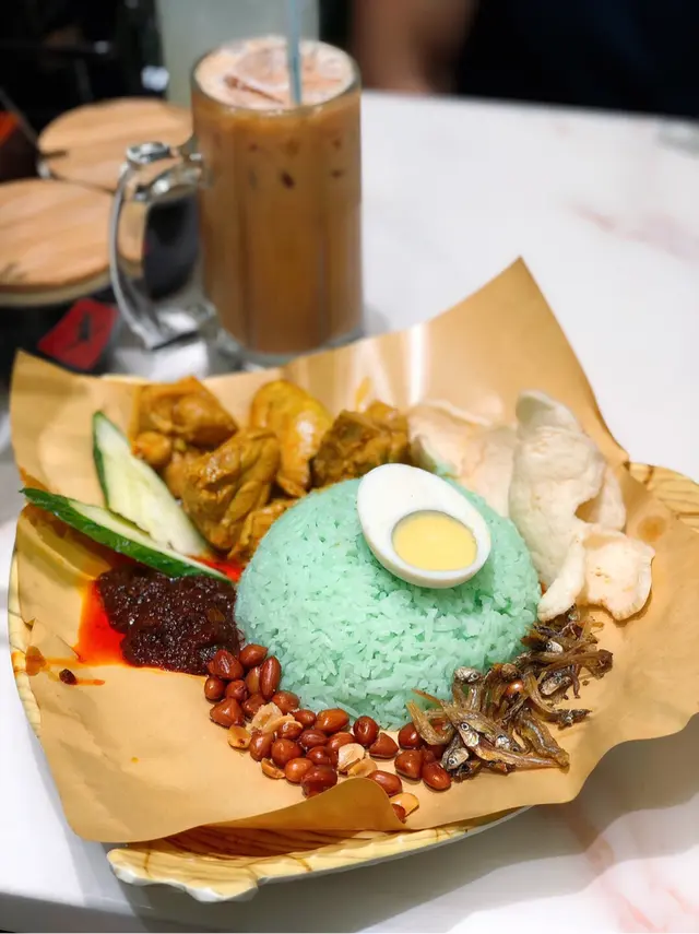 辣死你媽配咖哩雞肉