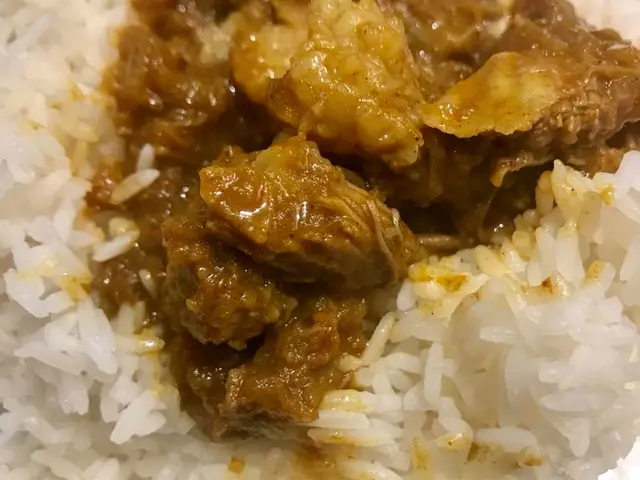 咖哩坑腩飯大辣
