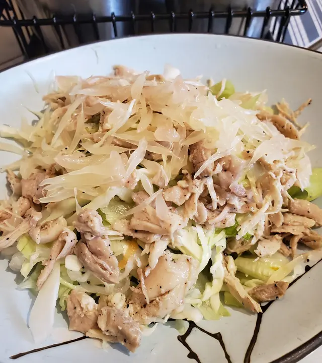 牙車快(柚子手撕雞肉)