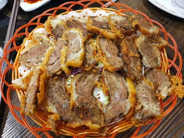燒汁脆牛腩