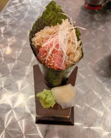 香葱拖罗蓉手卷