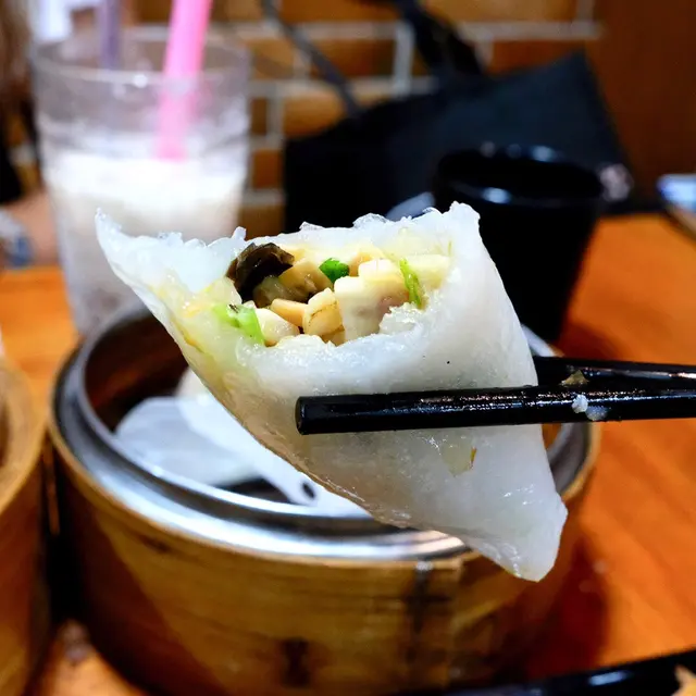 松子仁上素餃