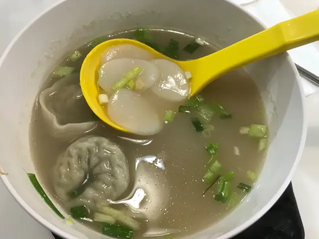 餃子年糕湯