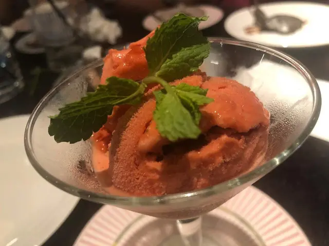 自家製士多啤梨雪糕