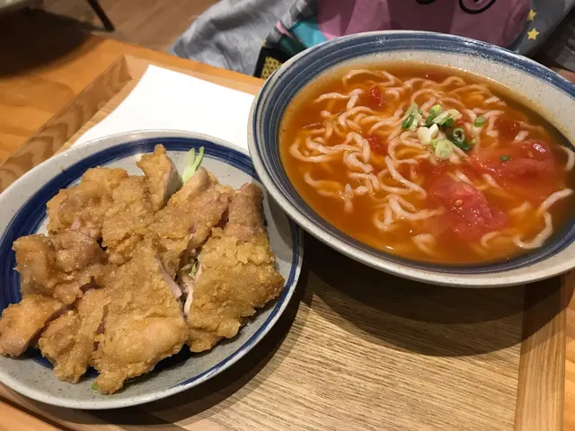 特濃蕃茄雞排麵