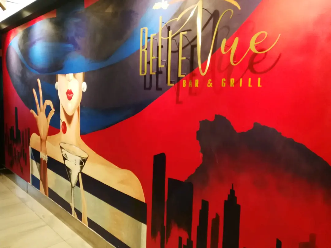 Bellevue Bar and Grill