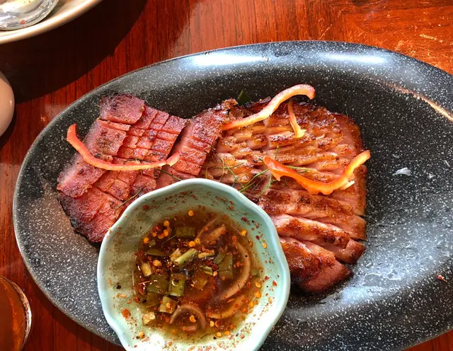 豬頸肉