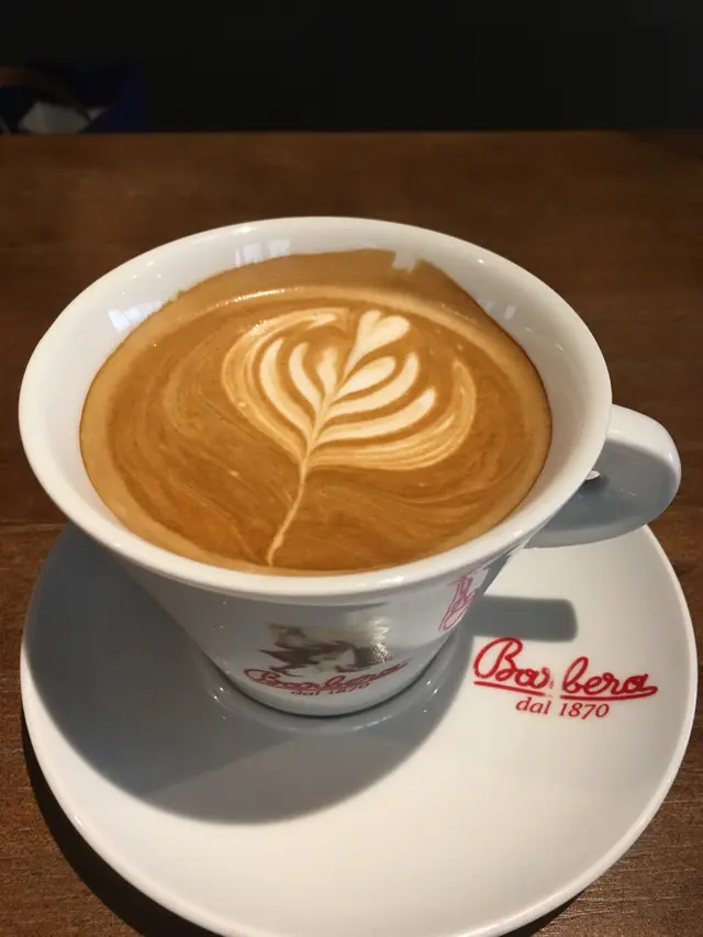 Flat  White  (跟餐)