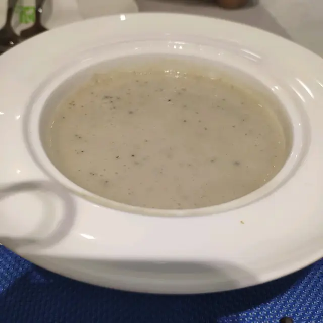 黑松露淮山忌廉濃湯