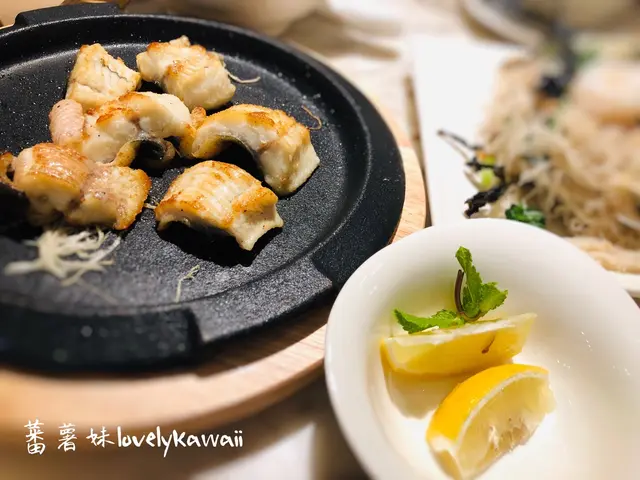 鐵板香煎活鰻魚