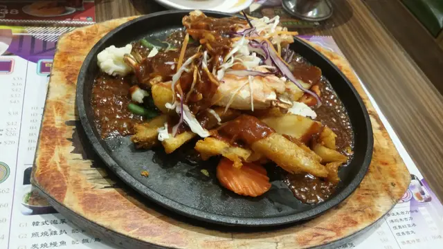 香煎美國牛柳拼大蝦