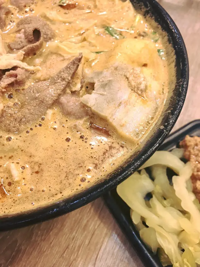 過橋米線大麻辣走芽菜