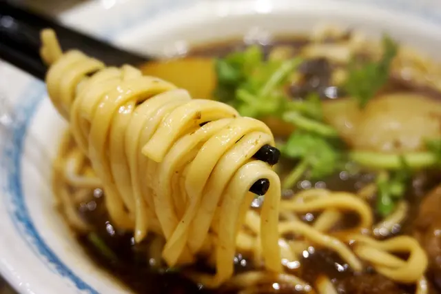 藥膳古早牛肉湯手工麵