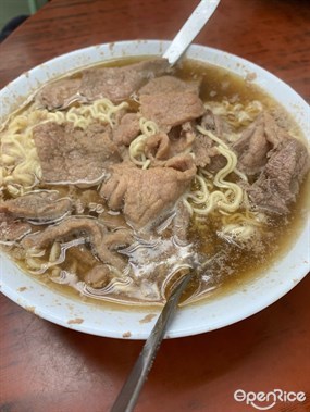 潤牛麵 - Wai Kee Noodle Cafe in Sham Shui Po 