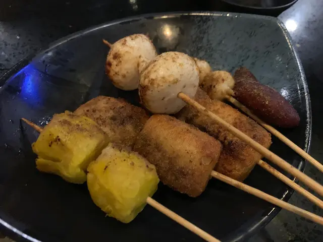 30多款任食串燒
有燒賣、蟹籽丸、芝士魚豆腐、墨魚咀、日本甜薯，
好多選擇呀！👍🏻