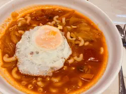 羅宋湯通粉日本煎蛋