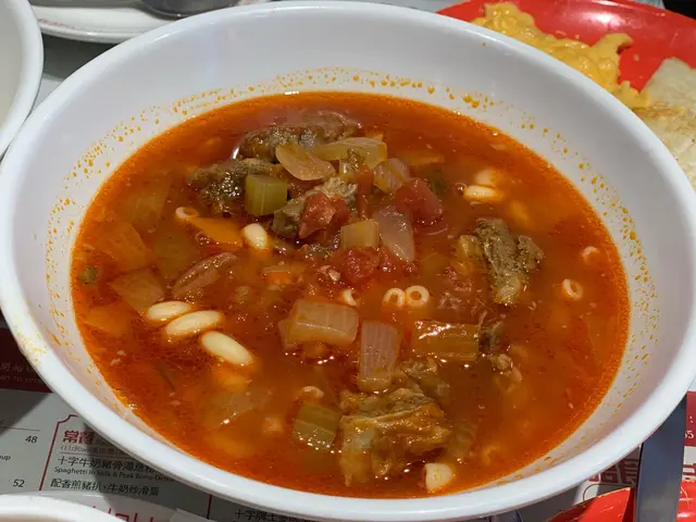 香濃蕃茄牛肋肉湯通粉