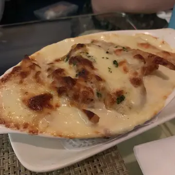 焗芝士白汁薯角