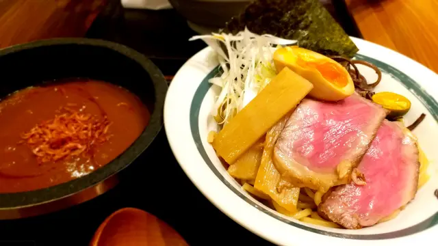 和牛龍蝦湯沾麵