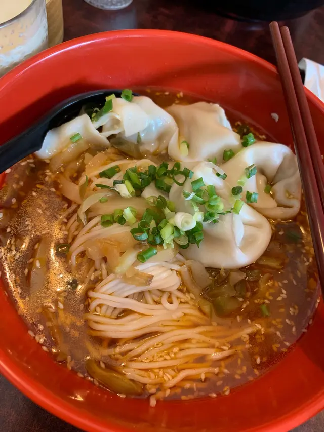 水餃湯麵麻辣湯