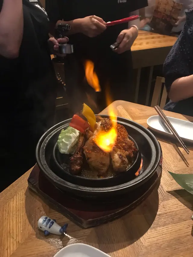 重量級火焰原隻雞腿