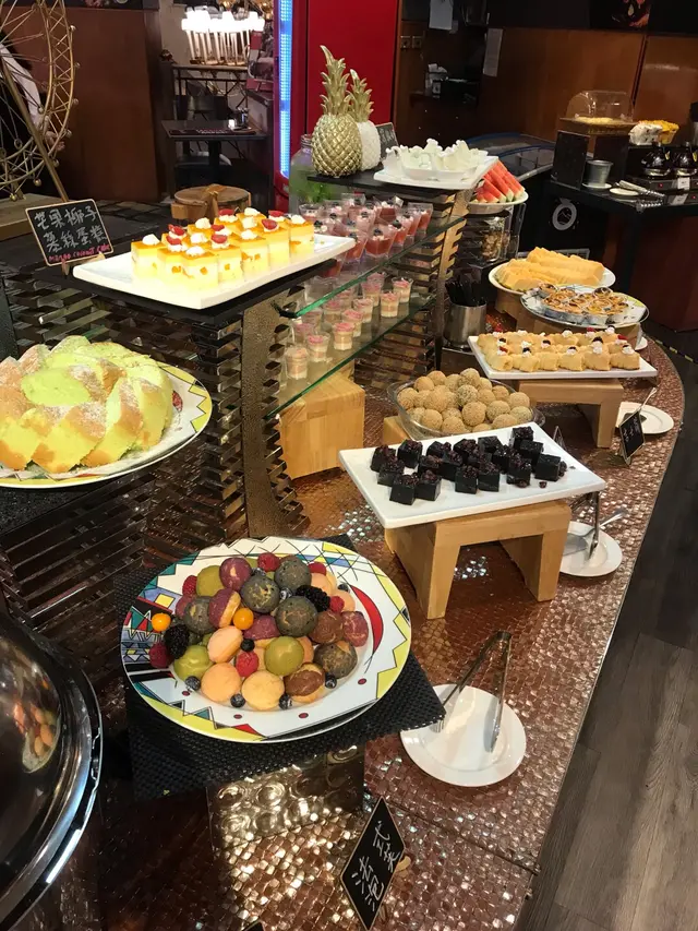 有燕窩燉蛋，幾清甜