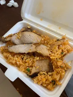 泰式猪颈肉炒饭