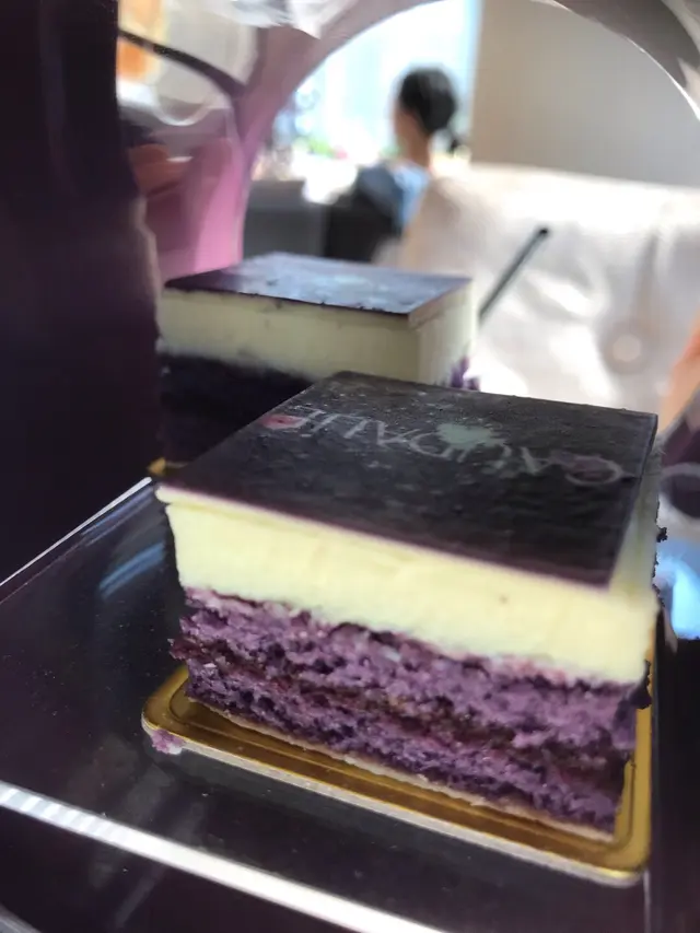 藍莓白朱古力蛋糕