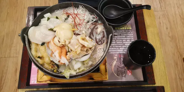 極鮮象拔蚌貝柱蟹棒湯飯